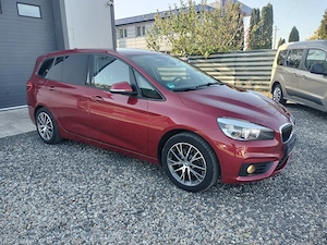 BMW 218 GranTour cutie automata Euro 6 model 2016 - imagine 4