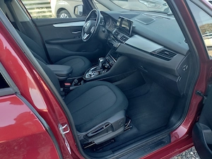 BMW 218 GranTour cutie automata Euro 6 model 2016 - imagine 6