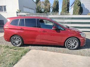 BMW 218 GranTour cutie automata Euro 6 model 2016 - imagine 10
