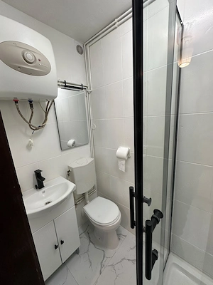 Garsonieră renovată cu aer condiționat în Calea Aradului, Timișoara - imagine 9