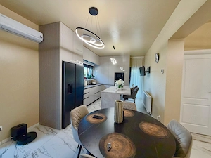 Duplex despartit prin baie - 4 camere I mobilat I Sanmihaiu Roman - imagine 5