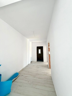 Apartament cu 3 camere - etaj intermediar - Giroc - imagine 3