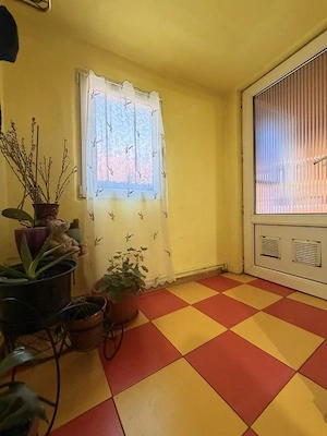 Apartament 3 camere, la casa, 178 mp utili, curte comuna, parter-Modern - imagine 6