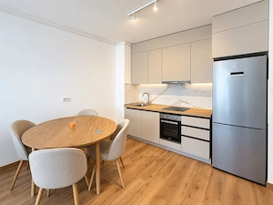 Apartament 2 camere de inchiriat Adora Park - imagine 2