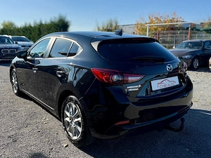 Mazda 3 - 05 2017, 1.5 Diesel, Euro6, 138.064km, Foarte ingrijita, Senzori Parcare, Încălzire Scaune - imagine 17