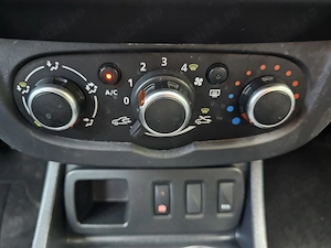Dacia Duster 1.5 DCI 4 2 2017 E6 - imagine 9