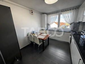 Apartament de vanzare cu 5 camere 2 parcari zona Brana Selimbar - imagine 16