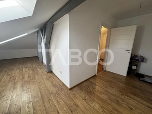 Apartament de vanzare cu 5 camere 2 parcari zona Brana Selimbar - imagine 12