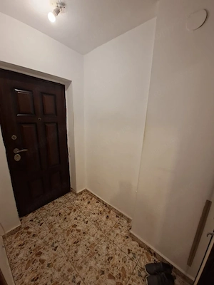 Apartament 3 camere, 78 mp, zona George Enescu - imagine 2