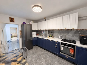 Apartament 3 camere, decomandat, 81,4 mp, 2 băi și 2 balcoane - Poitiers - imagine 5