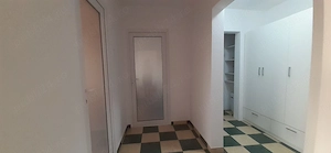 Vand apartament doua camere, decomandat, 55 m.p., etaj 2, centrala proprie gaz. - imagine 2