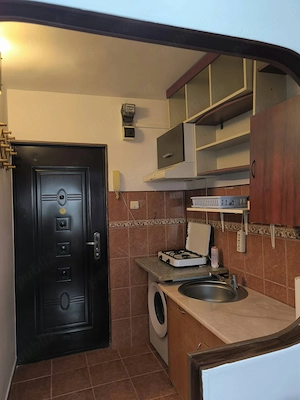Garsoniera de inchiriat   Zona Aradului str Felix - imagine 4