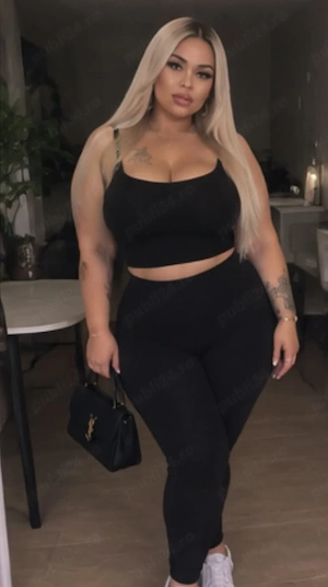 Transexuala reala nu travestita  fak si show web 