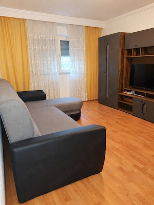 Apartament 2 camere, decomandat   Medgidia, zona INTIM