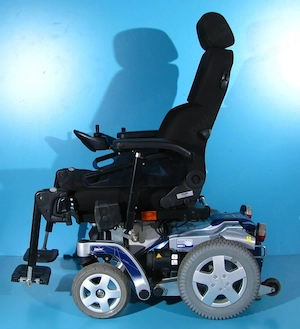 Carucior electric  Invacare Storm 4 - 6 km h
