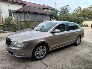 Vând Skoda Superb 2 întreținută corespunzător  - imagine 2