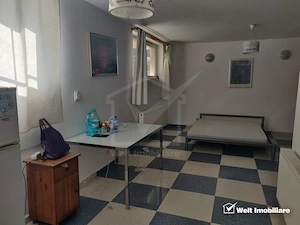 82 mp, DEMISOL 2 GARSONIERE SEPARATE, zona Petrom, Baciu