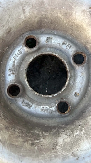 Set de jante otel originale opel astra g pe 15 ,doua sunt cu cauciucuri de iarna - imagine 3