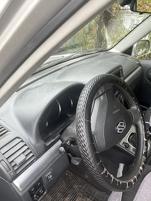 Suzuki Grand Vitara.