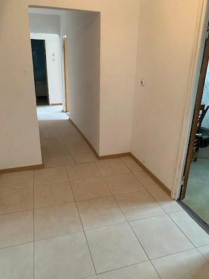 Vanzare Apartament 3 Camere Calea Vitan Bloc Solid 1987 5 Min Metrou Mihai Bravu - imagine 6