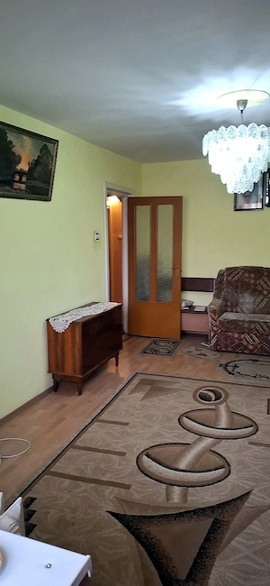 Apartament 3 camere, 2 băi, pivniță, de vânzare, Sibiu, Hipodrom IV, etaj 3 Proprietar - imagine 2