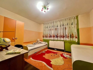  Apartament modern 3 camere, etaj 2/4, 73 mp utili - Zona Lunei - imagine 5