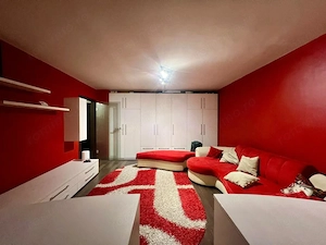  Apartament modern 3 camere, etaj 2/4, 73 mp utili - Zona Lunei - imagine 3