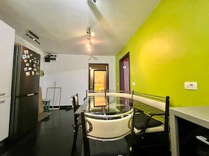  Apartament modern 3 camere, etaj 2/4, 73 mp utili - Zona Lunei - imagine 9