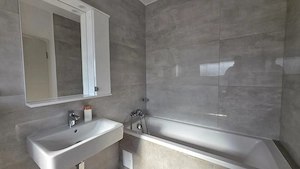 Triplex cu 3 camere | 2 bai si teren 209mp | Dumbravita - imagine 8