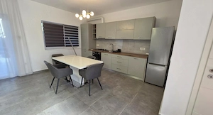 Triplex cu 3 camere | 2 bai si teren 209mp | Dumbravita - imagine 4