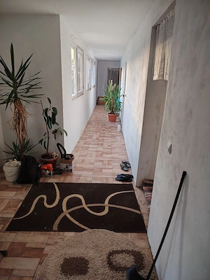 Casa de vânzare cu doua camere baie si bucatarie spait . - imagine 5