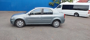 Vand Dacia Logan Laureat 2009 motor 1,6 16V 105CP km 115500 unic proprietar  - imagine 7
