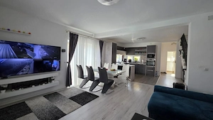 Duplex premium cu 4 camere, piscina si mansarda amenajata | Dumbravita - imagine 3
