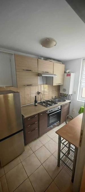 Inchiriere garsoniera 45mp+loc parcare privat Calea Giulesti, 300 euro - imagine 3