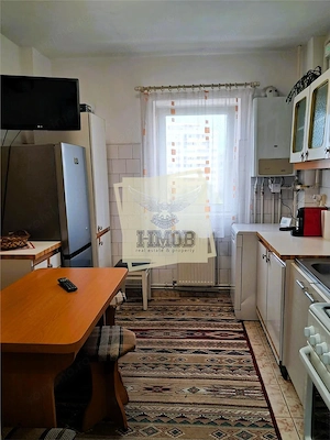 Apartament 2 camere balcon si pivnita Mihai Viteazu - imagine 8