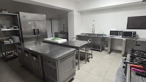 Spatiu Central De Inchiriat Bolintin-Vale - imagine 10
