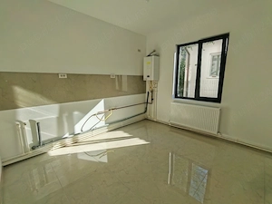 PROPRIETAR Vând Casă P+1 În Localitatea Lumina - imagine 6