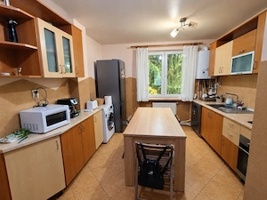 Apartament 3 camere | 62 mp | Zona Săsar – în apropierea Facultății de Litere