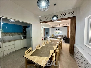 Vanzare Cladire Multifunctionala 783mp Mamaia Nord - Pensiune la Cheie - imagine 14