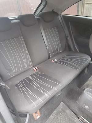 Opel Corsa 1.2 - imagine 2