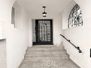 Vila moderna de inchiriat - 250 mp + 100 mp curte-Podul Grant - imagine 10