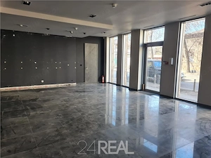 Spatiu comercial Ferdinand - loc parcare - 78 mp - utilitati incluse