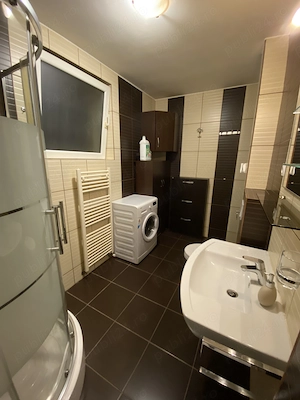Închiriez ap. 3 camere  - imagine 7