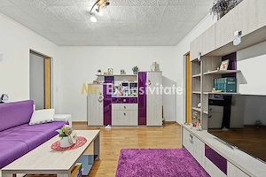 Apartament cu 2 camere de vânzare în Mioveni - imagine 1