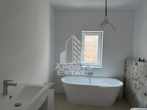Duplex de vanzare cu 4 camere si 2 bai ,Ghiroda - imagine 6
