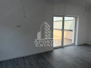 Duplex de vanzare cu 4 camere si 2 bai ,Ghiroda - imagine 4