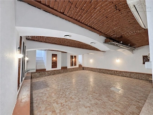 Spatiu comercial langa Piata Sfatului pe str Muresenilor - imagine 2