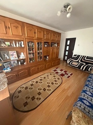 Apartament de vanzare, cu 2 camere, 53 mp, zona Craiovita