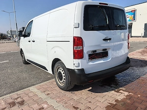 Opel Vivaro 2019   150.000 km - imagine 2