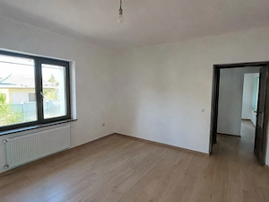 Zugrăveli, renovări, montaj parchet, gresie și curățenie